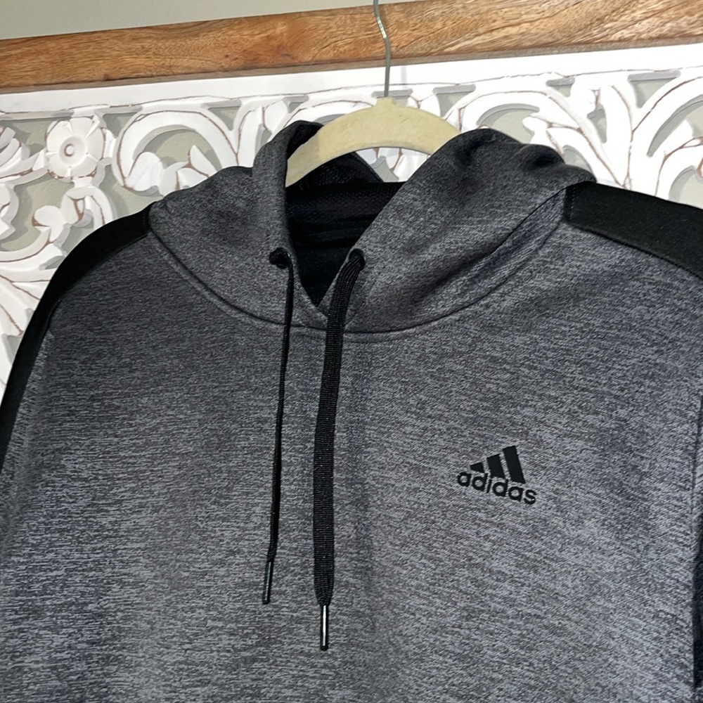 Adidas Climawarm Gray & Black Sweatshirt Hoodie -Size Small EUC - Picture 5 of 15